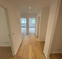 Erstbezug nach Sanierung -quasi Neubau- 3 Zimmer WG geeignet-hellgut geschnitten - Frankfurt am Main Niederrad
