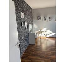 2 Zimmer DG Wohnung auf der Kölner Straße - Dormagen Hackenbroich