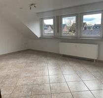 3 Zimmer Wohnung Dachgeschoss - 750,00 EUR Kaltmiete, ca.  68,00 m² in Rommerskirchen (PLZ: 41569)