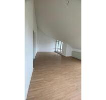 2 Zimmer Wohnung in Hechingen - 690,00 EUR Kaltmiete, ca.  56,00 m² in Hechingen (PLZ: 72379)