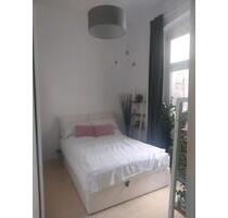 1 Zimmer UNTERMIETE Fr 01.08.-So 03.08.2025 Köln Nippes