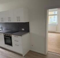 Ruhige 2 Zimmer Dachgeschoss-Wohnung - Wiesbaden Klarenthal