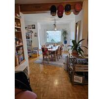 4,5 Zimmer Wohnung - 990,00 EUR Kaltmiete, ca.  130,00 m² in Trossingen (PLZ: 78647)
