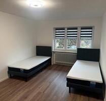NEU WG in München - Harthof - 500,00 EUR Kaltmiete, ca.  15,00 m² in München (PLZ: 80937) Am Hart