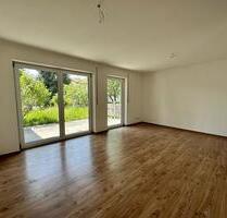 Helle 2-Zimmer EG-Wohnung mit Gartenanteil, zentrumsnah - Traunstein