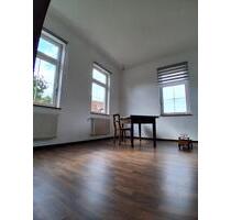 Empfingen 2 Zimmer Wohnung Küche Bad Praxis Büro zu vermieten