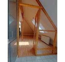 1,5 Zimmer Galeriewohnung in GP-Salach