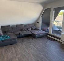 Top 3,5 Zimmer Wohnung mit großer LoggiaTerasse - Krefeld Gartenstadt