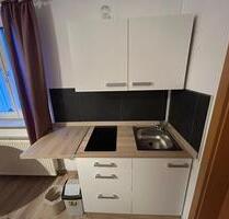 1-Zimmer Apartment Zimmer mit eigener Küchenzeile und Bad - Hofbieber