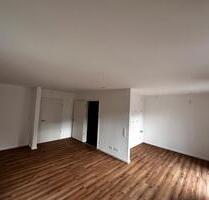 Teilmöbliertes 1 Zimmer Appartment mit Balkon, Küche & Parkplatz - Herzogenrath