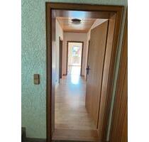 Helle 3 Zimmer Wohnung in Aerzen mit Balkon und Terrasse