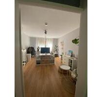 Schönes WG Zimmer in 4er WG frei ab 01.08 - Freiburg im Breisgau Günterstal