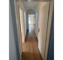 4 Zimmer Wohnung in Darmstadt (Heimstettensiedlung) m. Kellerraum