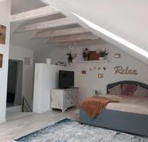 Zimmer mieten - 500,00 EUR Kaltmiete, ca.  25,00 m² in Bogen (PLZ: 94327)