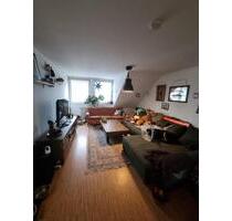 Do-Körne, helle großzügig geschnittene 2-Zimmer DG-Wohnung - Dortmund Gartenstadt