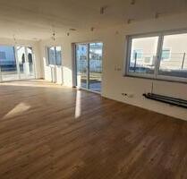 Erstbezug - Helle 4-Zimmer Wohnung, ruhige Lage in Niederaichbach