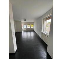 2-Zimmer Wohnung, mit eigenem Eingang & Stellplatz - Bottrop Feldhausen