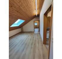 2 Zimmer Dachgeschosswohnung Bodelshausen