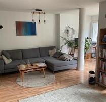 Ruhige und zentrale 2-Zimmer EG-Wohnung mit uneinsehbarem Garten - Nürnberg Gibitzenhof