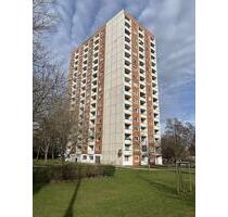 Am Anger 22, helle 1,5 ZKB Wohnung im 8.OG *ab sofort* zu vermieten - Dresden Blasewitz