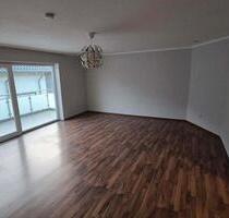 Moderne und großzügige 4 Zimmer Wohnung - Fuldatal