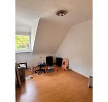 Frauen-WG Zimmer in 3 Zimmer Wohnung in Leutenbach
