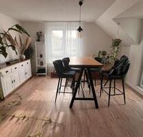 2-Zimmer DG Wohnung - 820,00 EUR Kaltmiete, ca.  57,00 m² in Lübeck (PLZ: 23554) Sankt Lorenz Nord