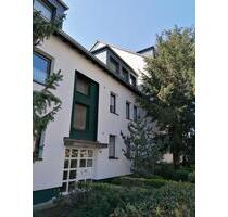 3 Zimmer Whg. mit Balkon, Garage & Stellplatz am Stadtrand Kölns - Bergisch Gladbach Gronau