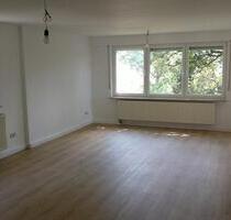 Zu vermieten: 5-Zimmer Wohnung mit Balkon + Garten in Remshalden