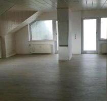 3 Zimmer Wohnung - 1.000,00 EUR Kaltmiete, ca.  85,00 m² in Kitzingen (PLZ: 97318)