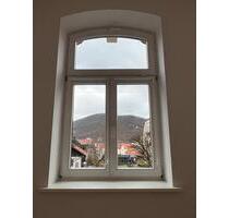 Helle geräumige 2 Zimmer Wohnung in zentraler Lage von Suhl
