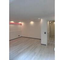 Moderne 2 Zimmer Wohnung - 750,00 EUR Kaltmiete, ca.  65,00 m² in Detmold (PLZ: 32760) Hiddesen