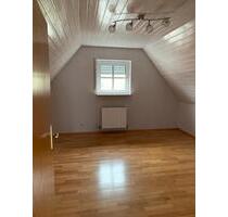4 Zimmer Wohnung - 1.400,00 EUR Kaltmiete, ca.  90,00 m² in Untergruppenbach (PLZ: 74199)