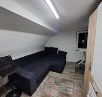 1-Zimmer DG-Wohnung Stuttgart-Münster •teilmöbliert - Remseck am Neckar