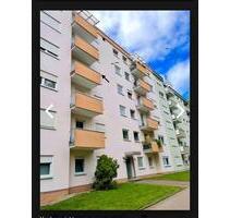 Großzügige 3 Zimmer Wohnung mit 2 Bädern und 2 Balkonen ab sofort - Villingen-Schwenningen