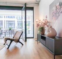 2-Zimmer-Loftwohnung mit großem Balkon in alter Zigarettenfabrik - Bremen Häfen