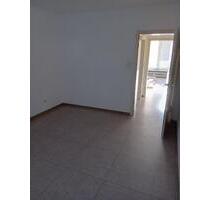 Wohnung 3Etg 3Zimmer KDB - 500,00 EUR Kaltmiete, in Wuppertal (PLZ: 42119) Gemarkung Elberfeld