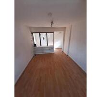 Helle 2 Zimmer Single Wohnung - 385,00 EUR Kaltmiete, in Trier (PLZ: 54295) Kürenz