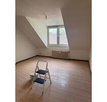 schöne 2 Zimmer Wohnung - 400,00 EUR Kaltmiete, ca.  57,00 m² in Duisburg (PLZ: 47166) Hamborn