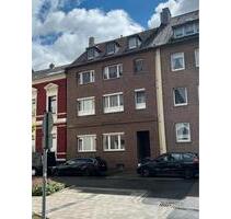 Kernsanierte 3 Zimmer Dachgeschosswohnung im Herzen von MG-Rheydt - Mönchengladbach Süd