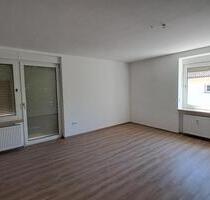 Schöne modernisierte 3-Zimmer Wohnung in Wirsberg zu vermieten - Neuenmarkt