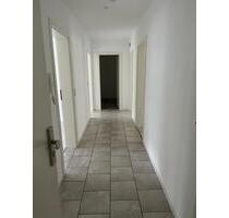 4 Zimmer Erdgeschoß - Wohnung in Zentrum Hameln