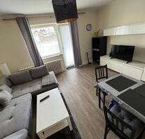 2 Zimmer Erdgeschoss ( für Einzelperson )Wohnung in Rath Heumar - Köln Kalk