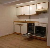 1 Zimmer WC Dusche Bad - 550,00 EUR Kaltmiete, in Homburg (PLZ: 66424)