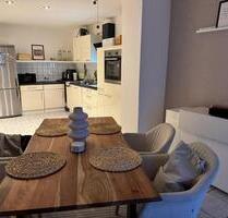 Schöne neu renovierte 2 Zimmer Wohnung im Herzen von Alsdorf - Herzogenrath