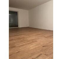 Helle 3 Zimmer Wohnung im Zentrum von Hüttlingen