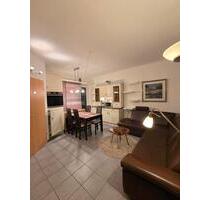 Schöne möblierte 1,5 Zimmer 38m² Wohnung Apartment mit Terasse - Fürstenfeldbruck