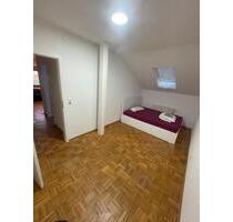 **Nur 2 übrig!** Zimmer zu vermieten! (Lampertheim+Hofheim)