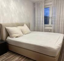 Zimmer in 4er-WG – voll möbliert – Frauen bevorzugt - Berlin Tempelhof-Schöneberg