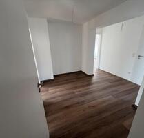 3-Zimmer Wohnung kernsaniert mit 2 Balkonen und neuem Badezimmer - Linkenheim-Hochstetten